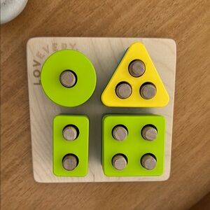 Lovevery sort and sack peg puzzle